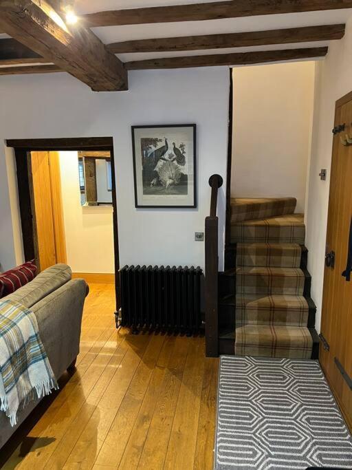The Horners - Log Burner, Cheshire Village, Parking, Walks, Aga, Dogs Prestbury  Eksteriør billede